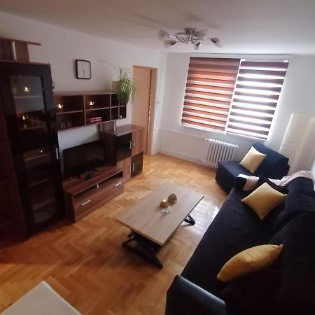 Apartman Relax - Free Public Parking Apartment Sarajevo Ngoại thất bức ảnh