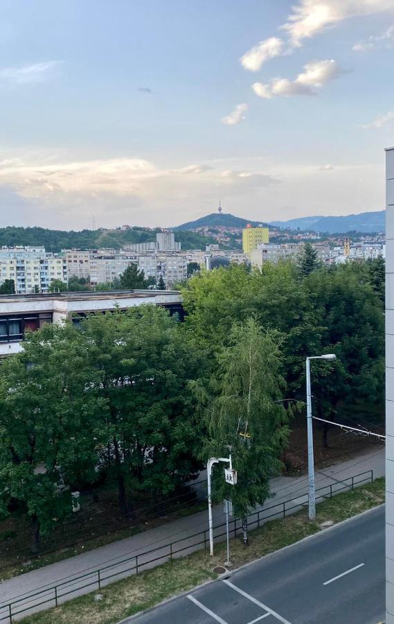 Apartman Relax - Free Public Parking Sarajevo Ngoại thất bức ảnh