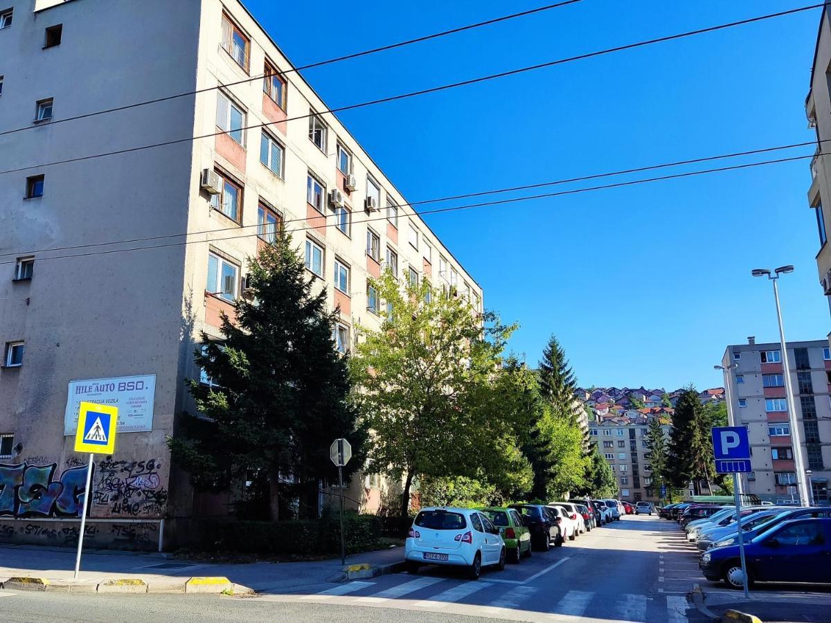 Apartman Relax - Free Public Parking Sarajevo Ngoại thất bức ảnh