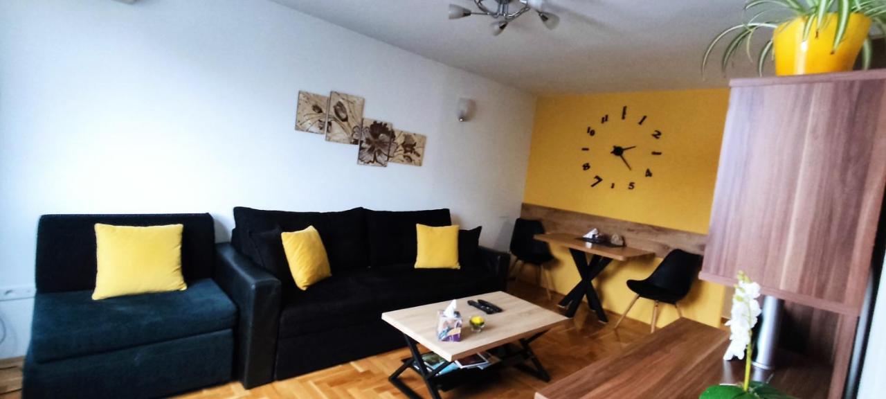 Apartman Relax - Free Public Parking Sarajevo Ngoại thất bức ảnh